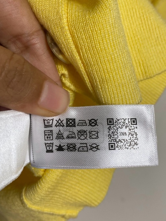 ZARA Yellow Button Front Cardigan Sweater Size S - Picture 11 of 12